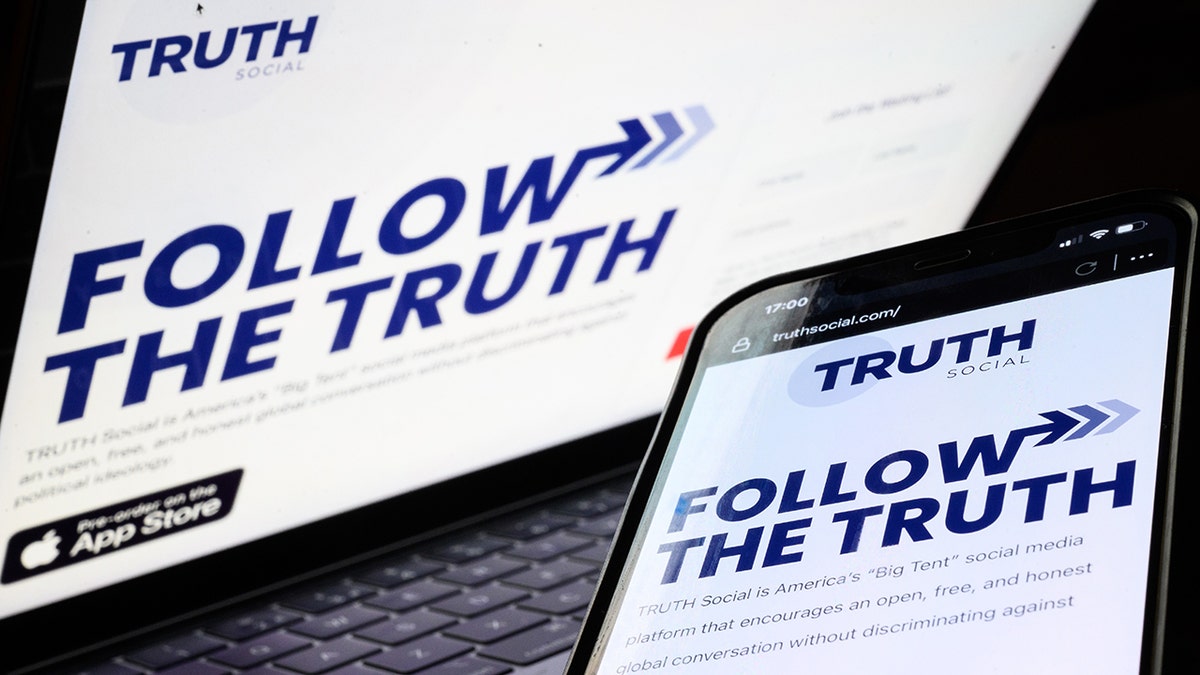 Trump Threatens Immediate Filibuster Termination in Direct Attack on Schumer Over DHS Funding Standoff