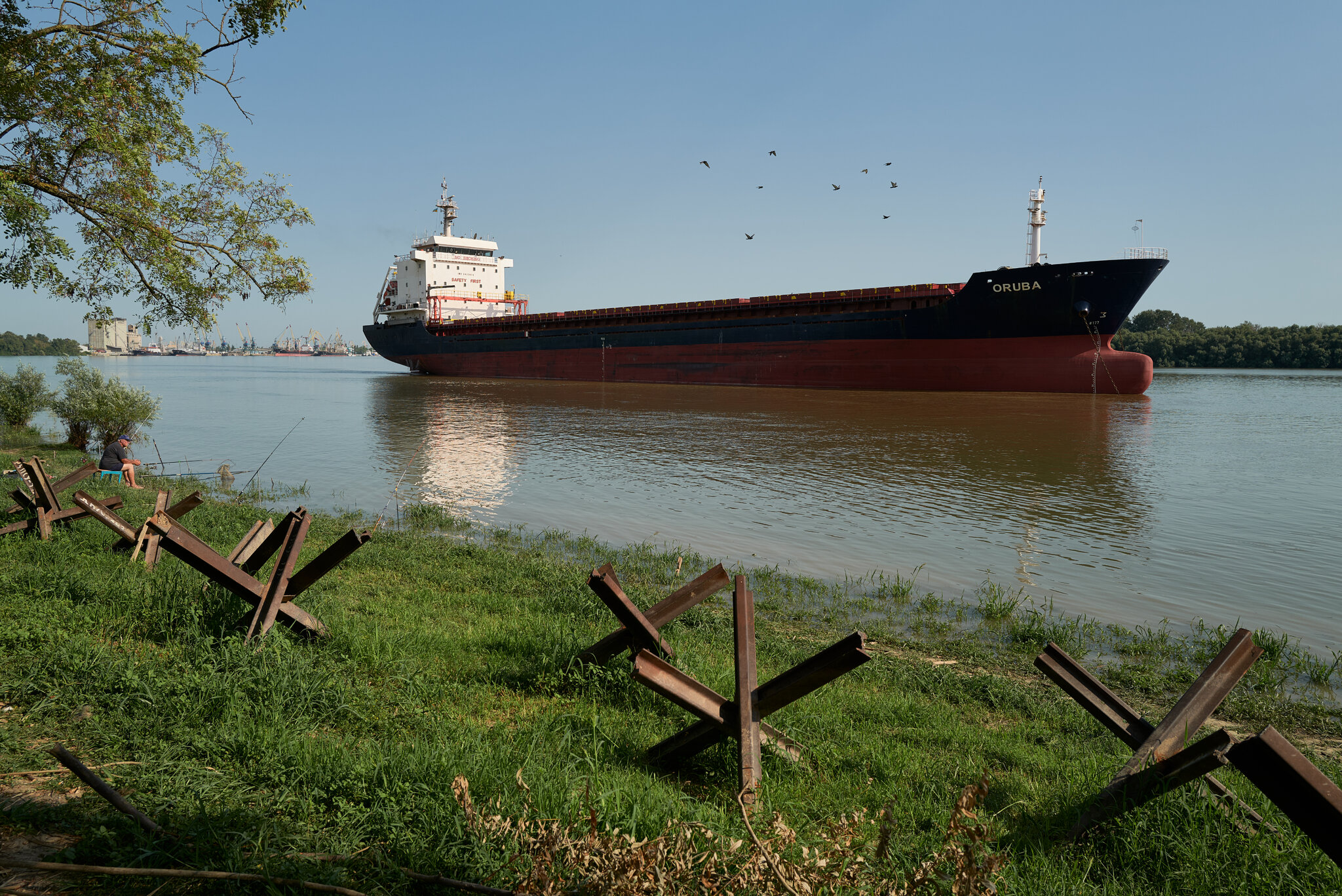 Ukraine Strikes Liberian Tanker in Russian Waters, Injuring Turkish Captain