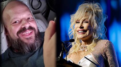 Dolly Parton Dies at Age 80 After Brief Cancer Battle
